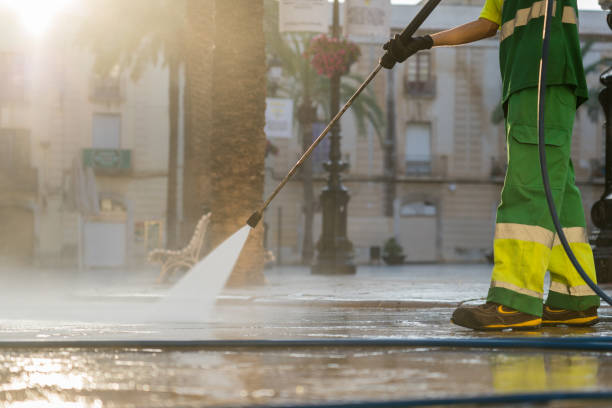 Best Playground Equipment Cleaning  in Canadian, TX