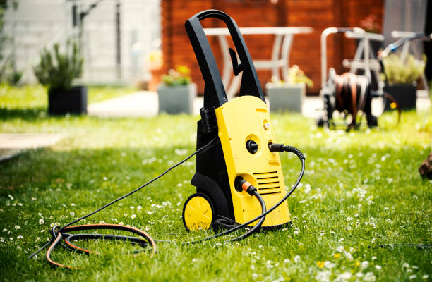 Best Sidewalk and Walkway Cleaning  in Canadian, TX